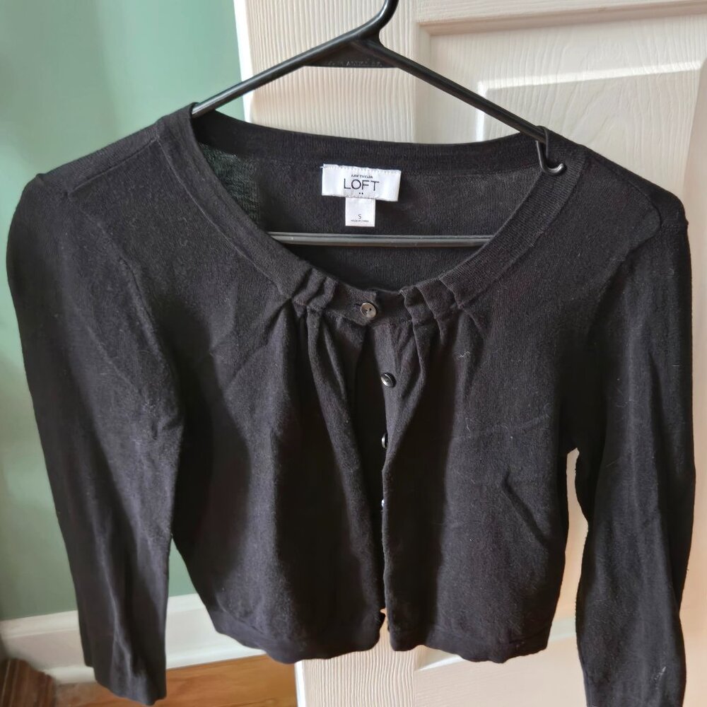 ANN TAYLOR-LOFT- WOMAN'S SMALL BUTTON UP-CROPPED- OPEN CARDIGAN